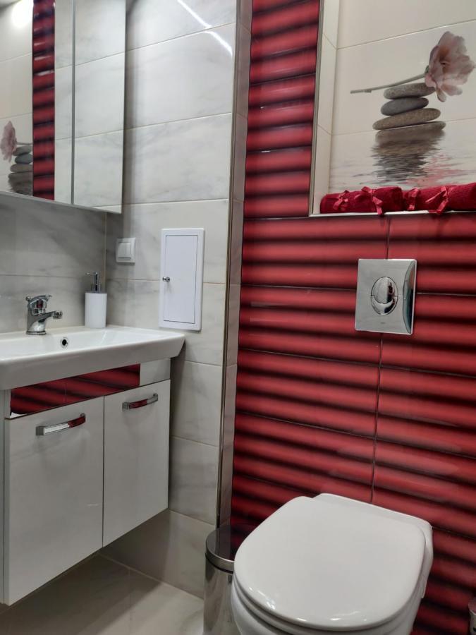 White Apartment Kazanlŭk Extérieur photo